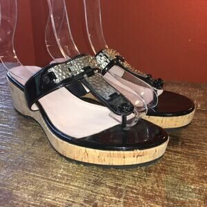 Taryn Rose Nelly Womens 8.5 Black Cork Platform Thong Sandals Metallic Going Out